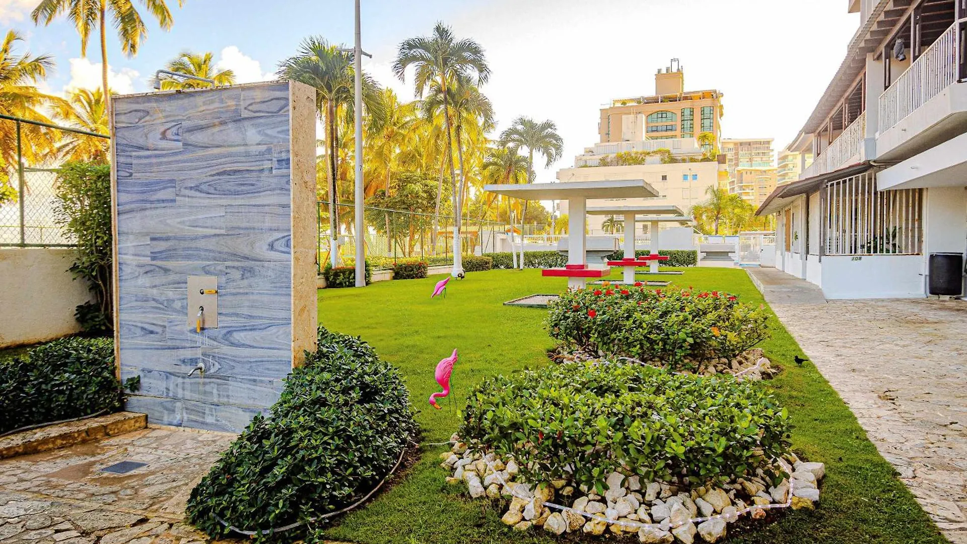 Family Beach Getaway- Isla Verde Paradise San Juan Apartment